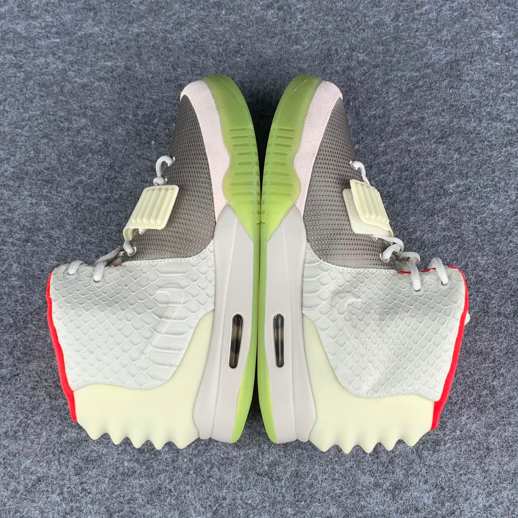 Air Yeezy 2 NRG 'Pure Platinum'