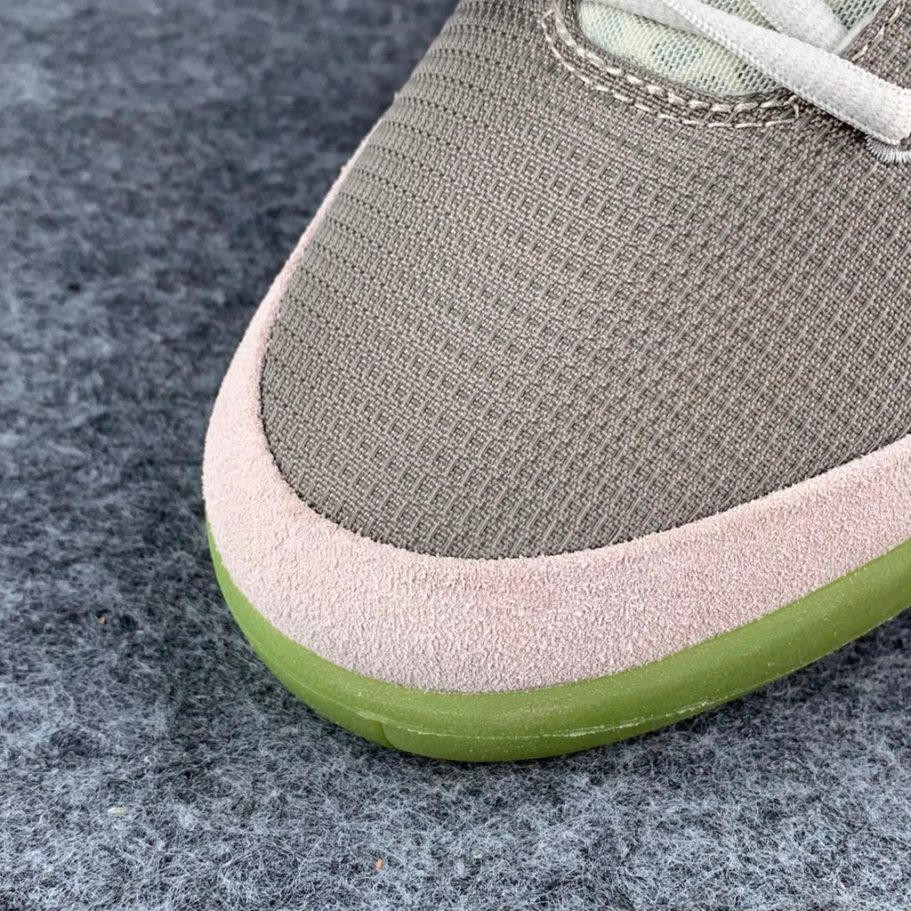 Air Yeezy 2 NRG 'Pure Platinum'