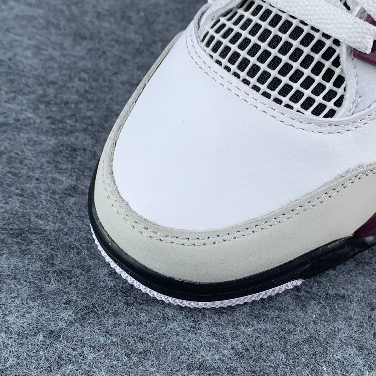 Paris Saint-Germain x Air Jordan 4 Retro 'Bordeaux'