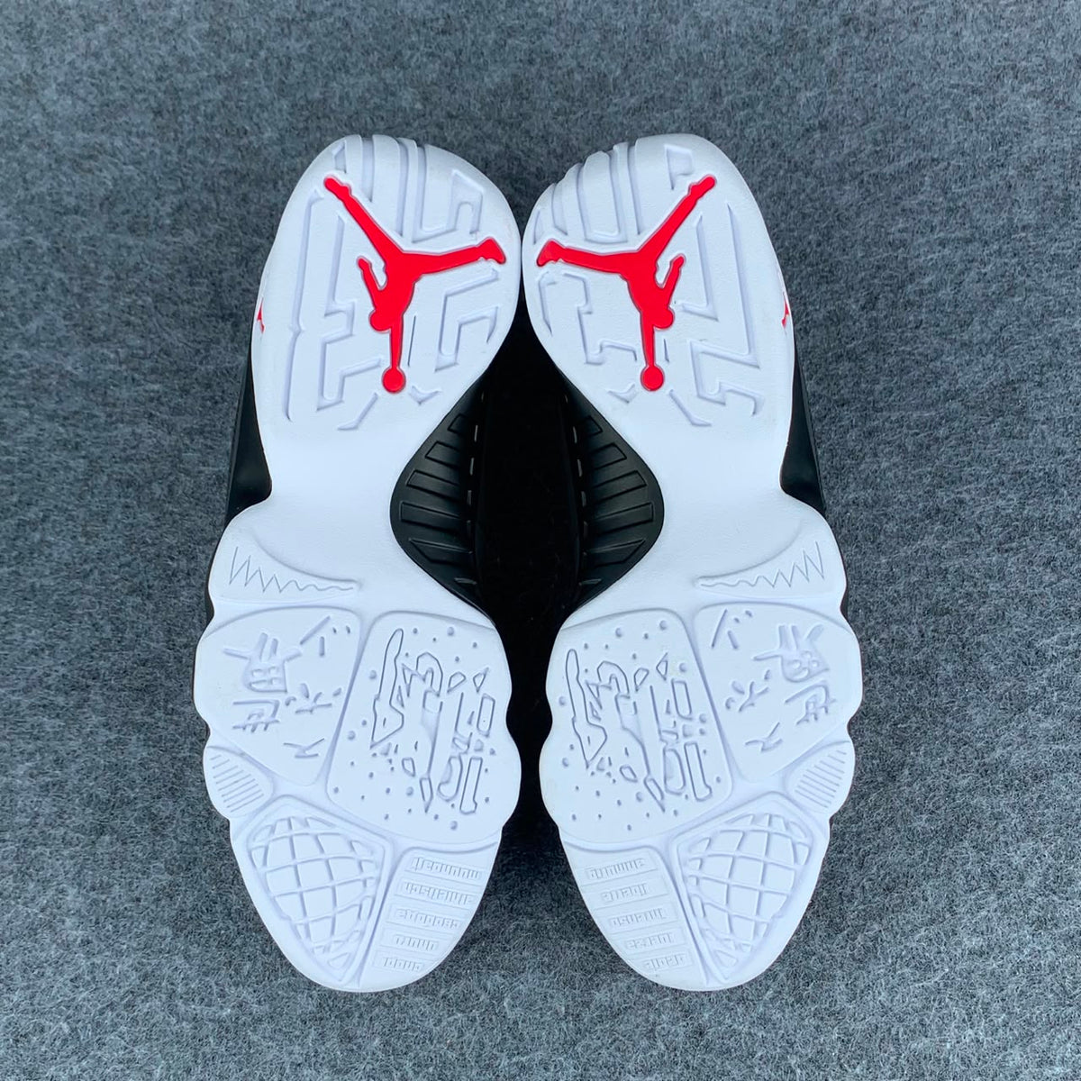 (Early Look) Air Jordan 9 Retro OG 'Space Jam' 2026