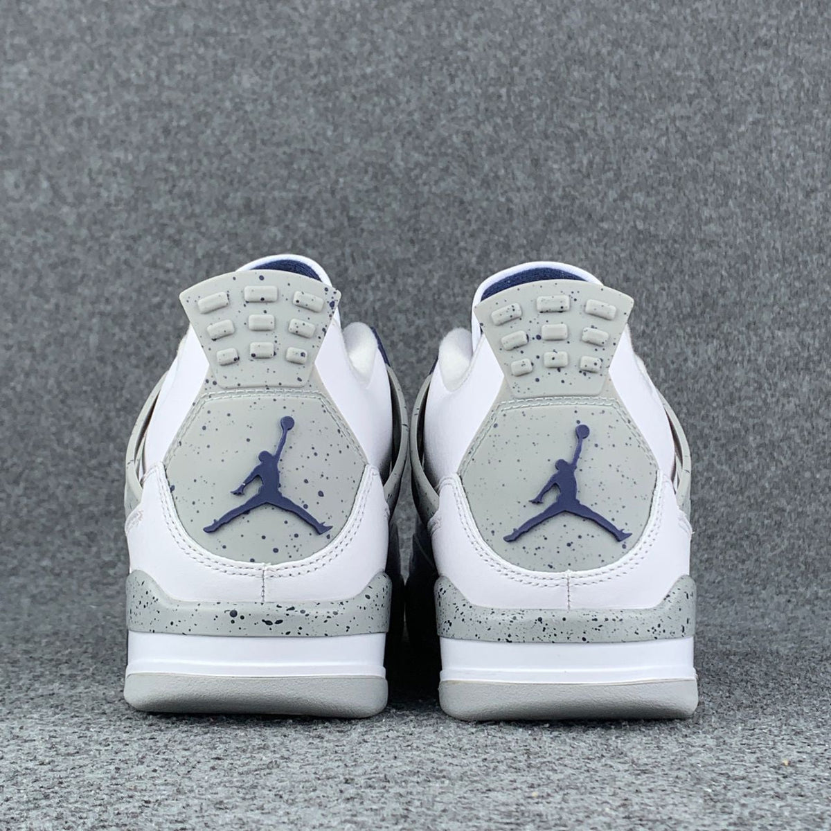 Air Jordan 4 Retro 'Midnight Navy'