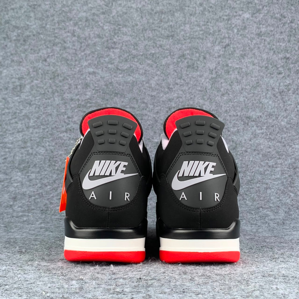 Air Jordan 4 Retro OG 'Bred' 2026