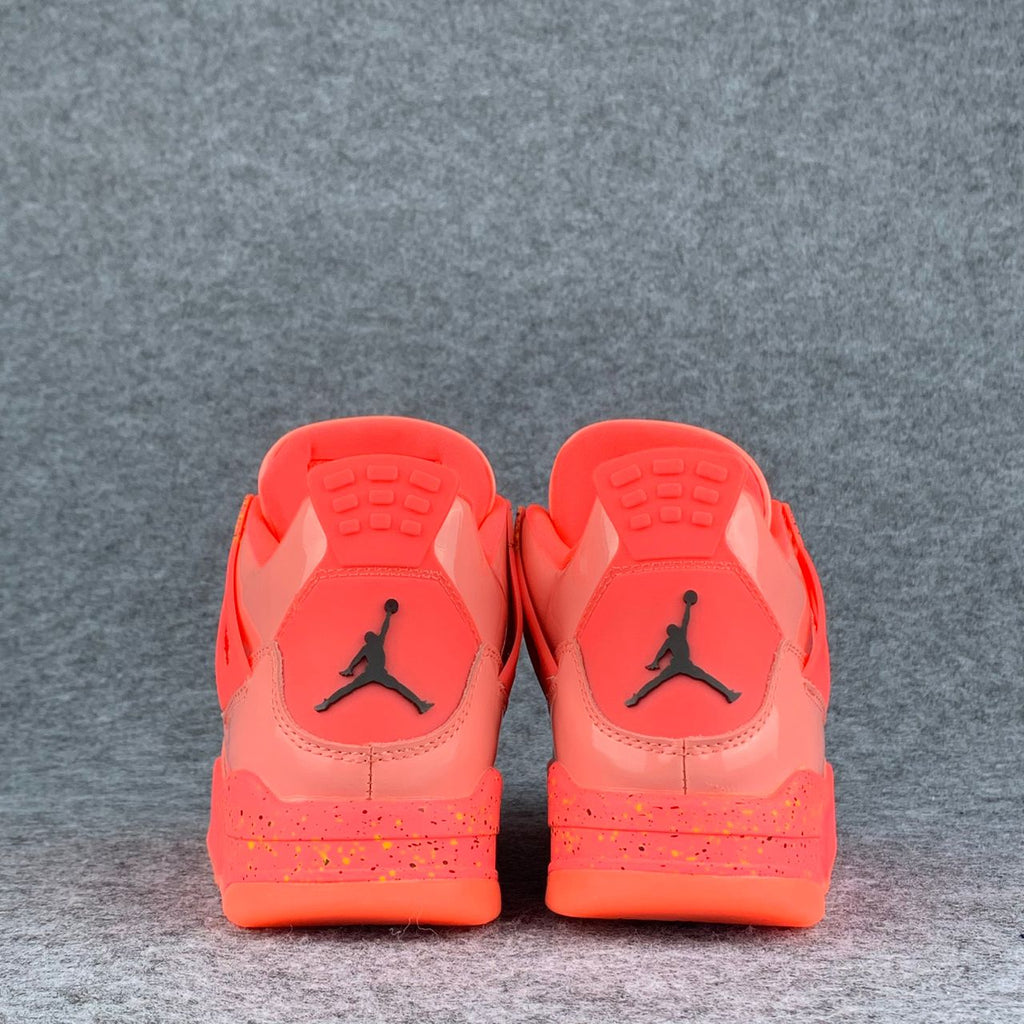 Wmns Air Jordan 4 Retro NRG 'Hot Punch'