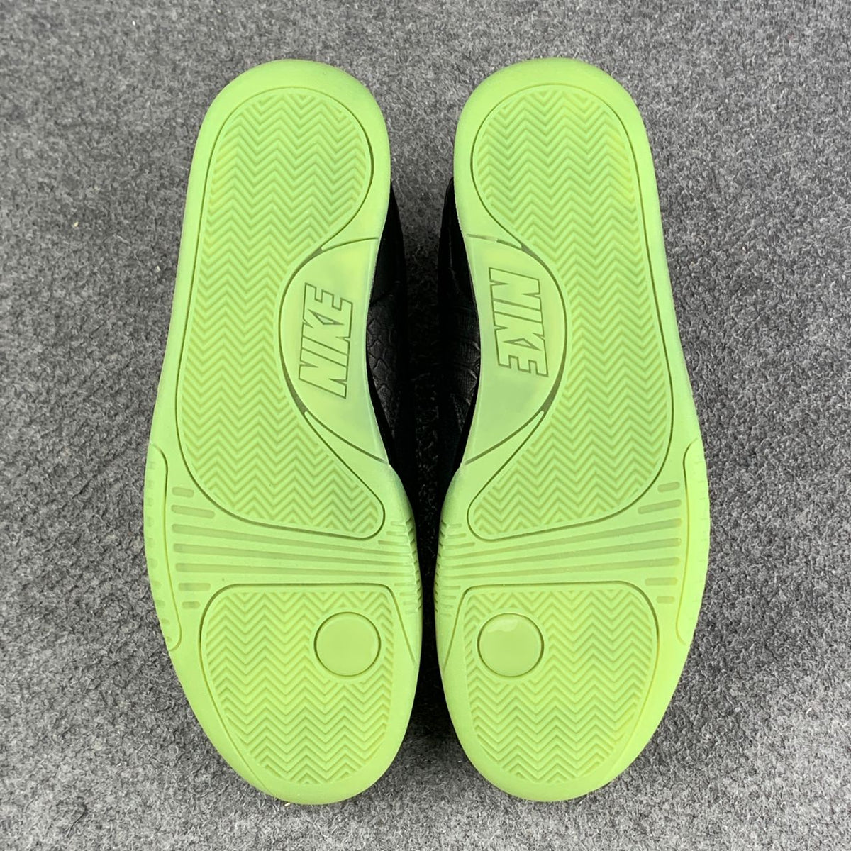 Air Yeezy 2 NRG 'Solar Red'