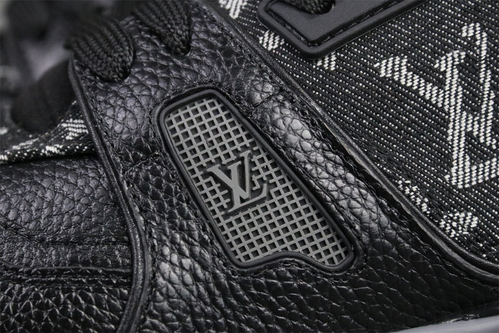 LV X Nigo Trainer 'Black Denim'