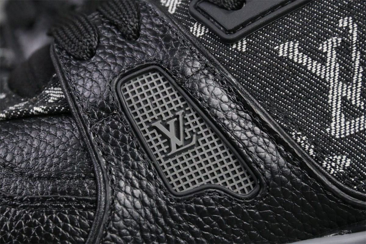 LV X Nigo Trainer 'Black Denim'