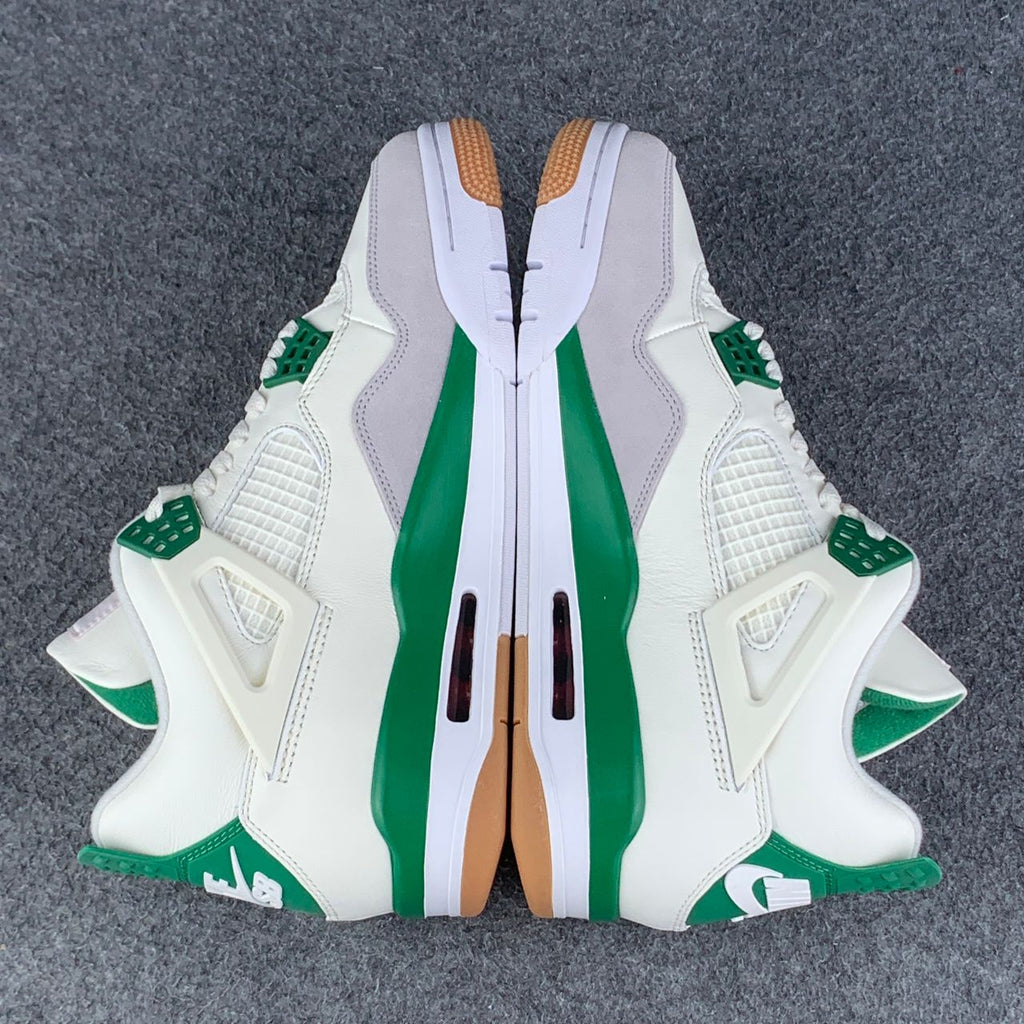 Nike SB x Air Jordan 4 Retro SP 'Pine Green'
