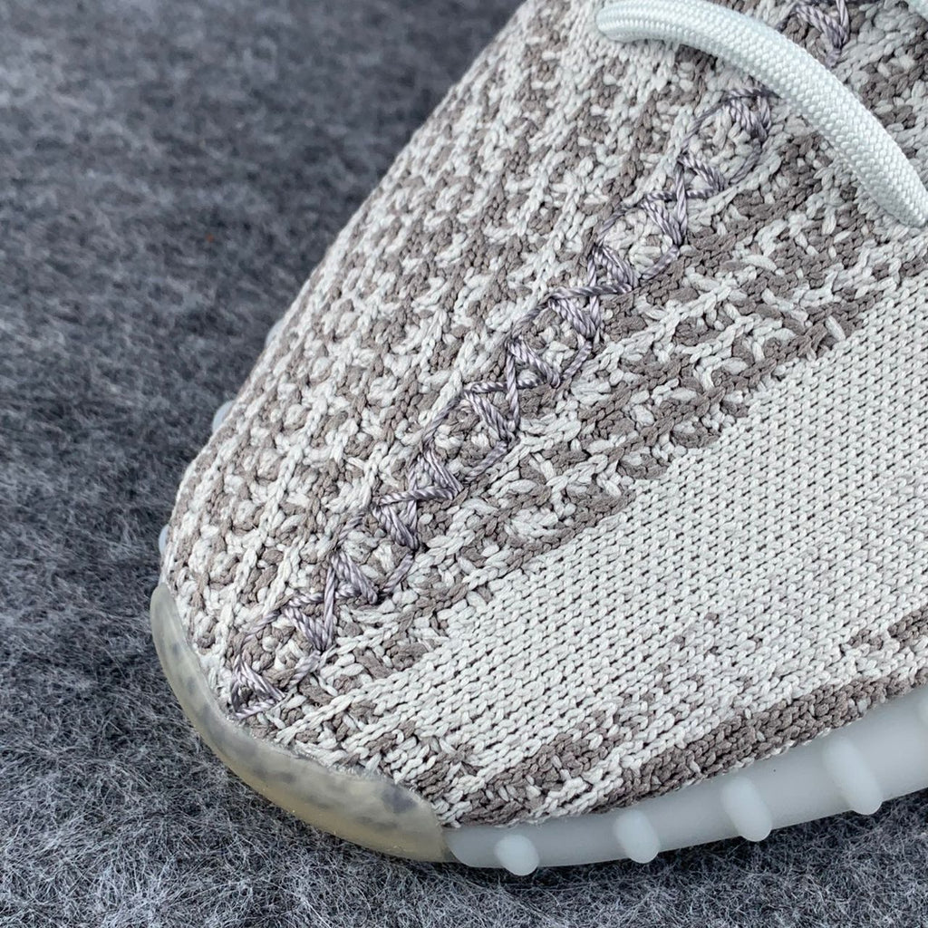 Yeezy Boost 350 V2 'Blue Tint'