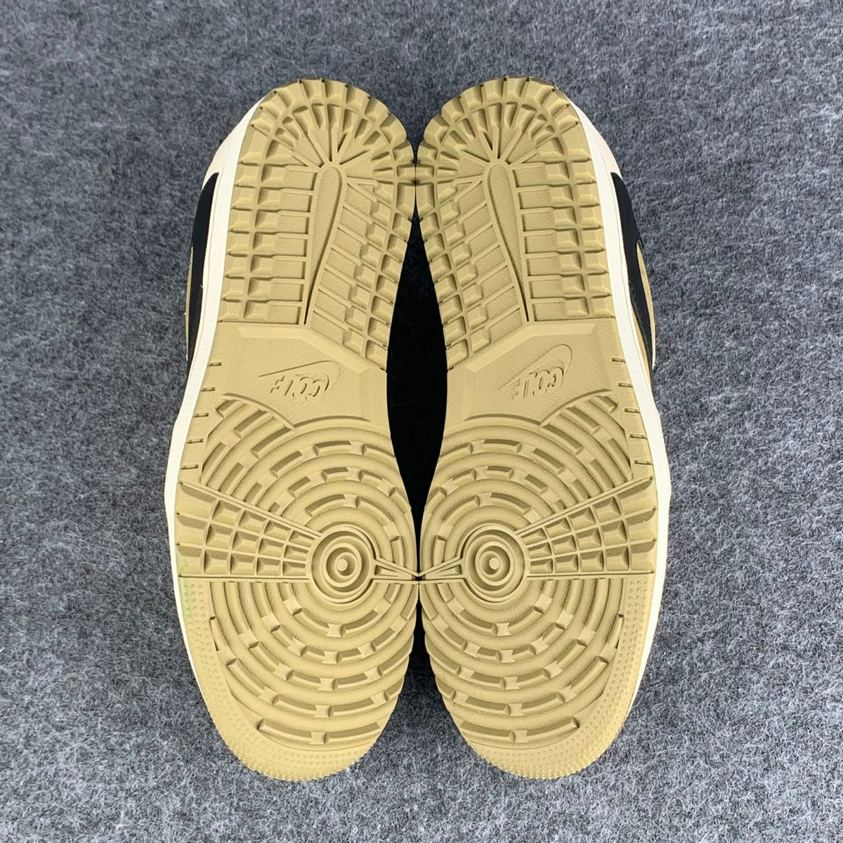 Travis Scott x Air Jordan 1 Low 'Golf' (B-Grade Version)