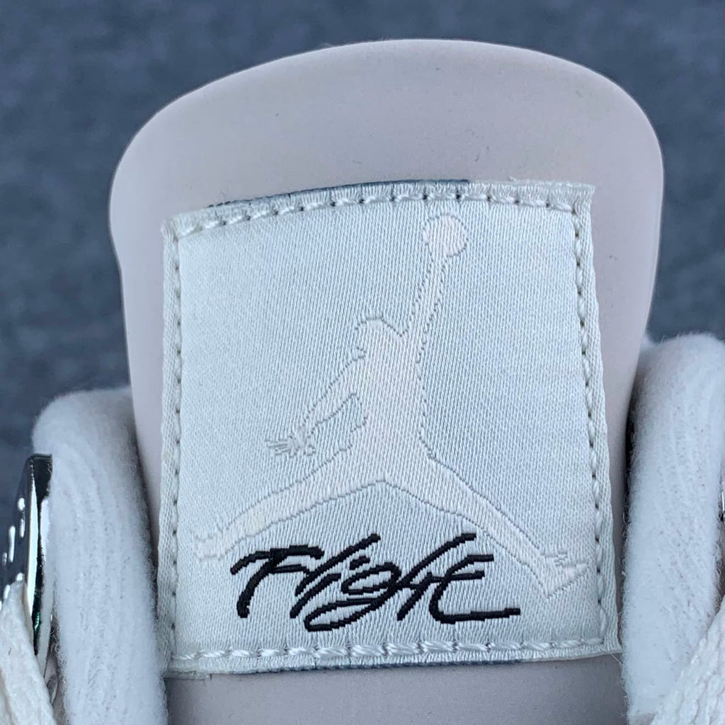 Wmns Air Jordan 4 Retro 'Frozen Moments'