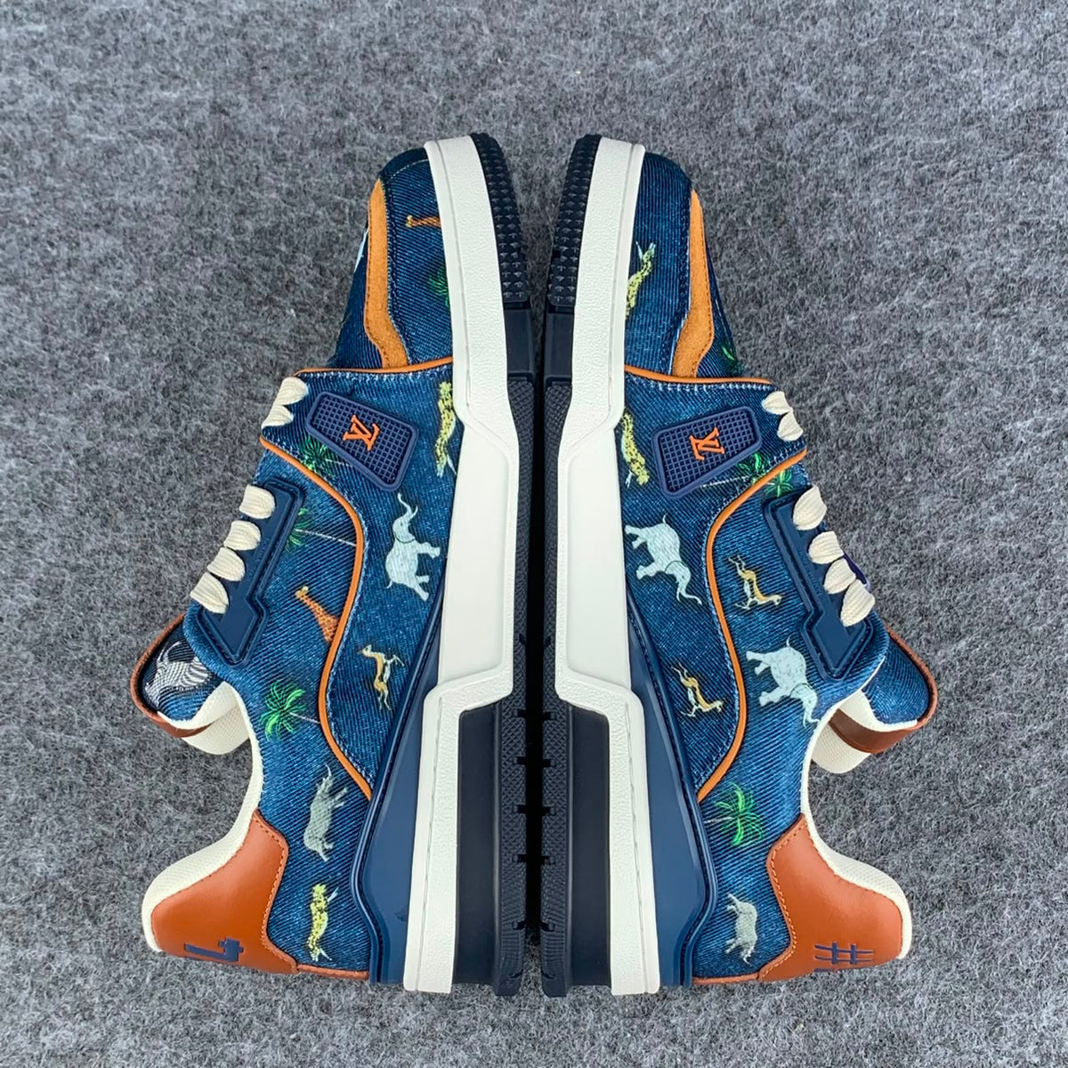 LV x The Darjeeling Limited LV Trainer