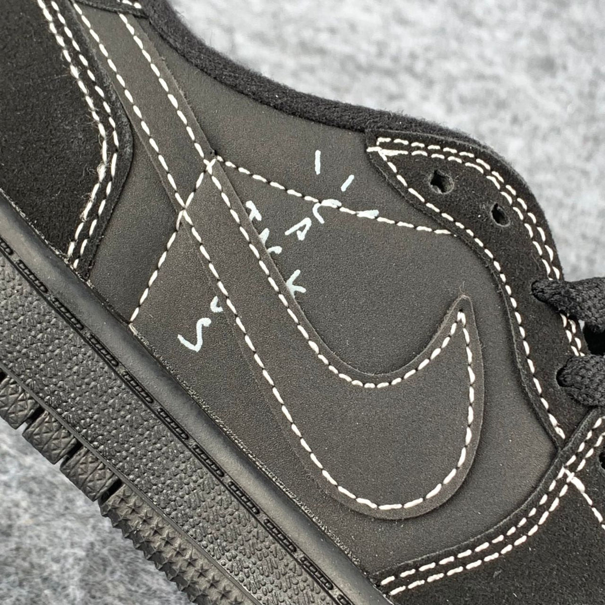 (KIDS) Travis Scott x Air Jordan 1 Low OG SP 'Black Phantom'
