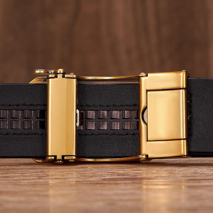 Embossed Z Dragon Pendant Leather Belt