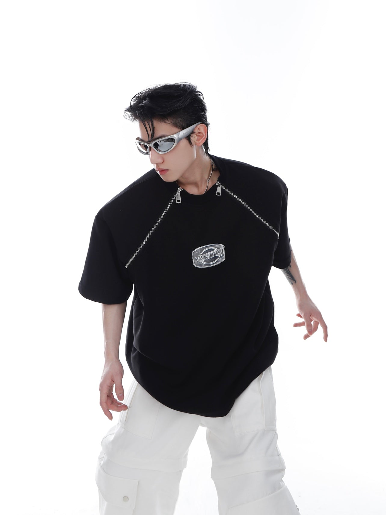 CulturE Zipper Tee