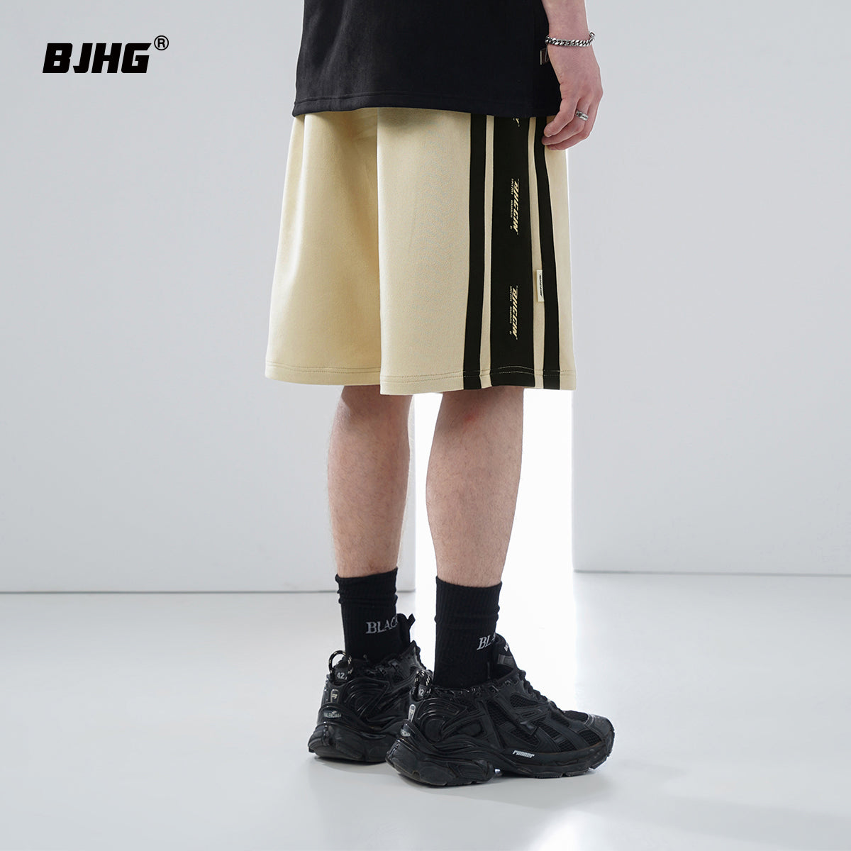 BJHG Velour Wideleg Lounge Shorts
