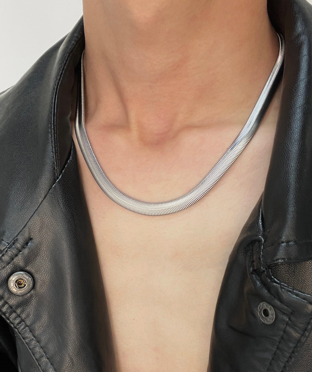 MINBIN Wide Snake Chain Necklace