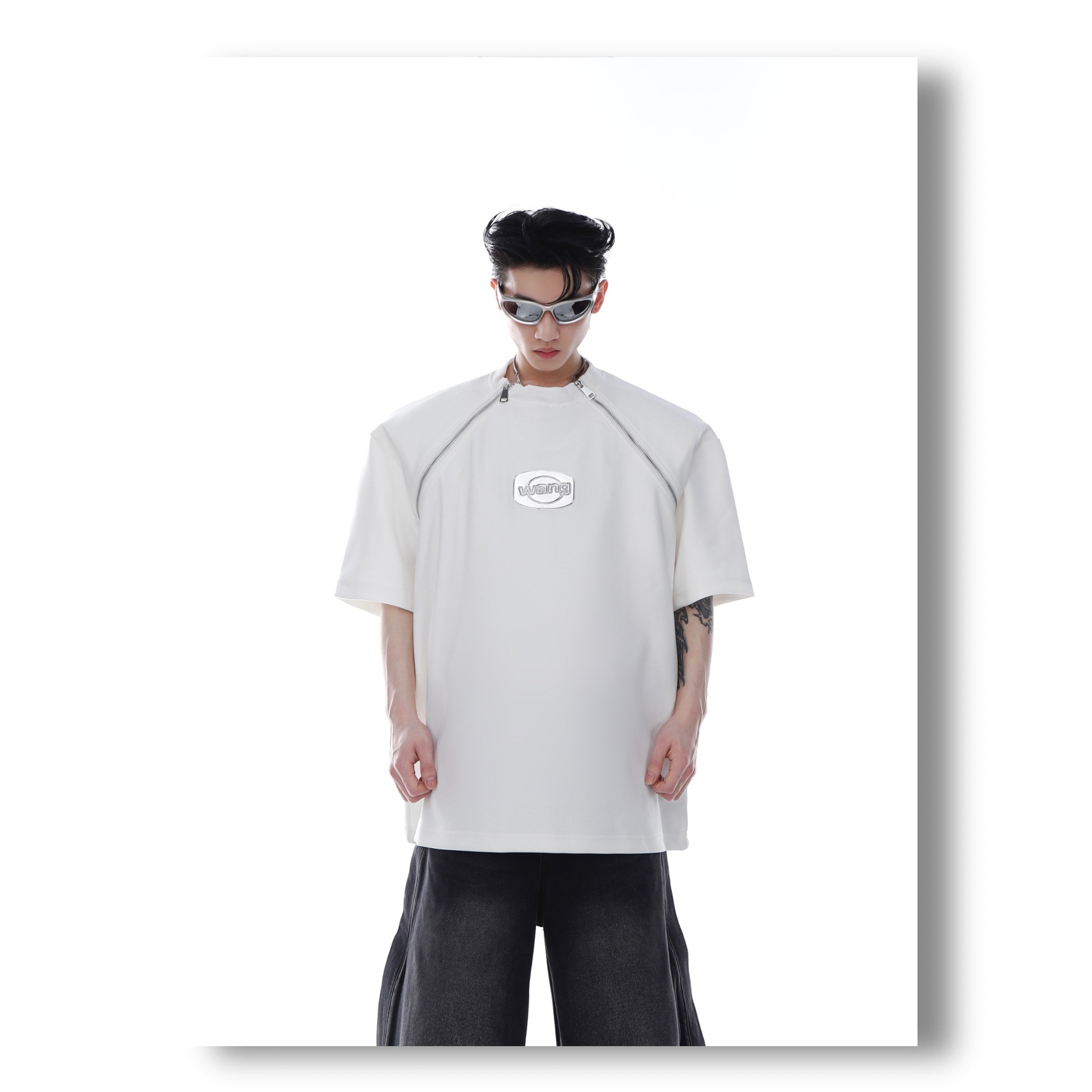 CulturE Zipper Tee