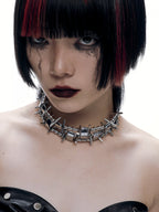 ILLuSoRy Specters Embrace Necklace