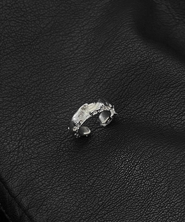HEIMA Kawa Ear Cuff