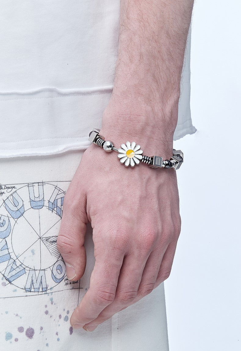 GUUKA Daisy Beaded Bracelet