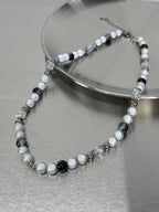 MINBIN Monochrome Pearl Necklace