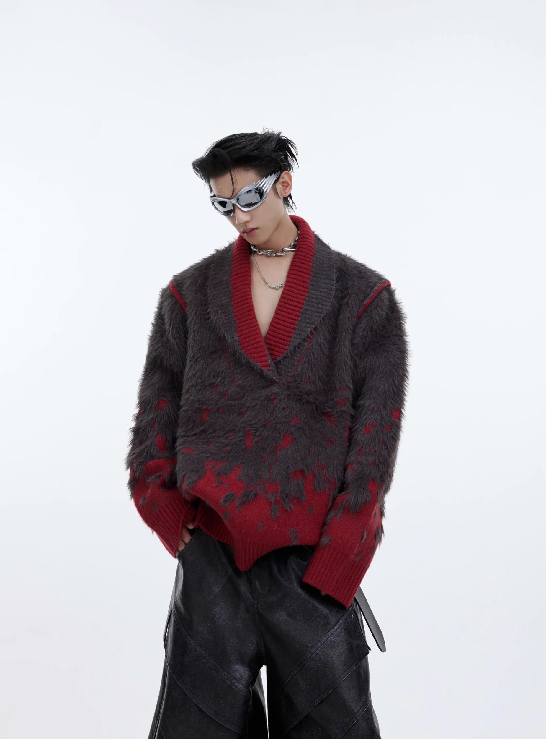 CulturE Contrast Textured V-Neck Sweater