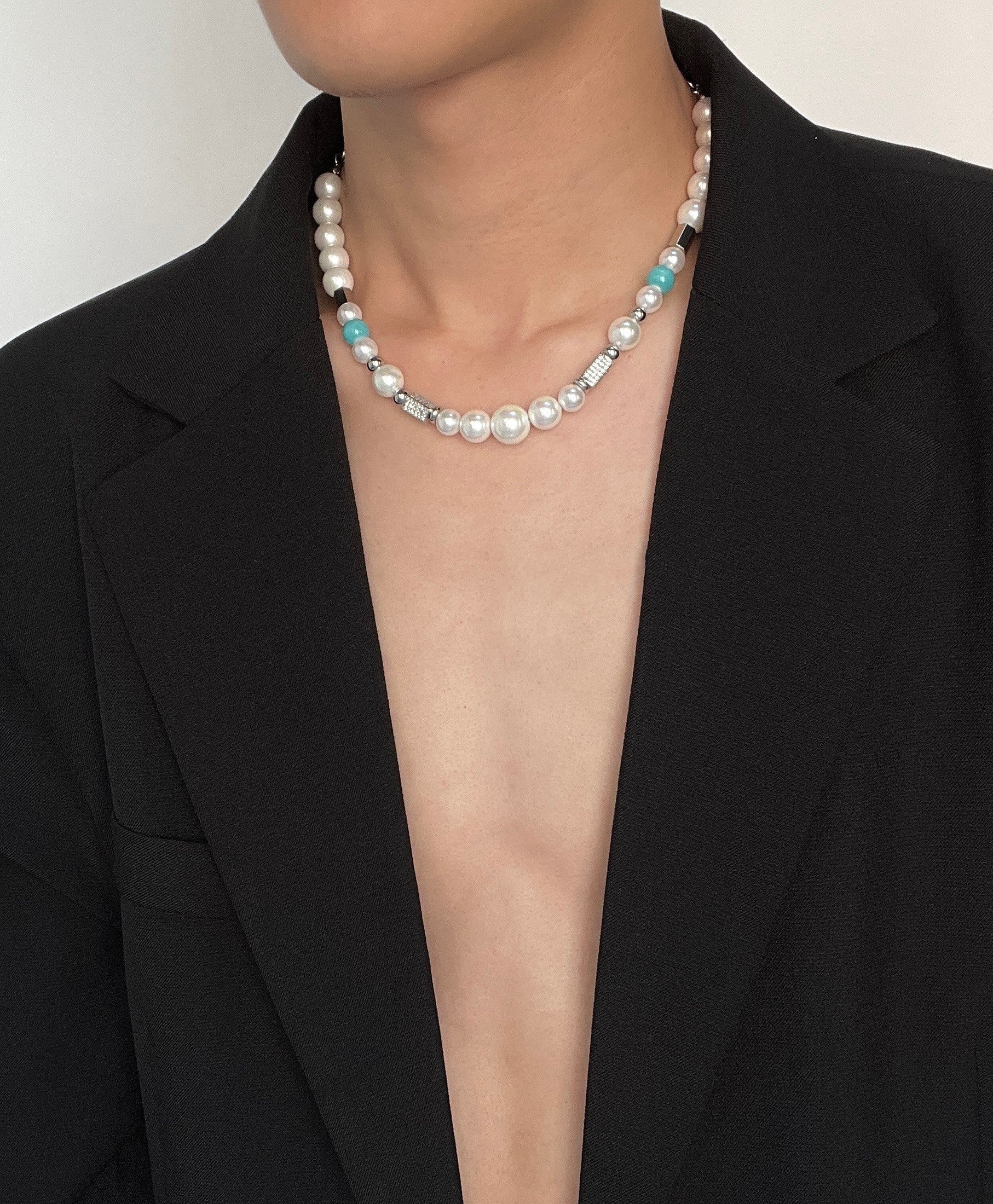 MINBIN Tiru Pearl Necklace