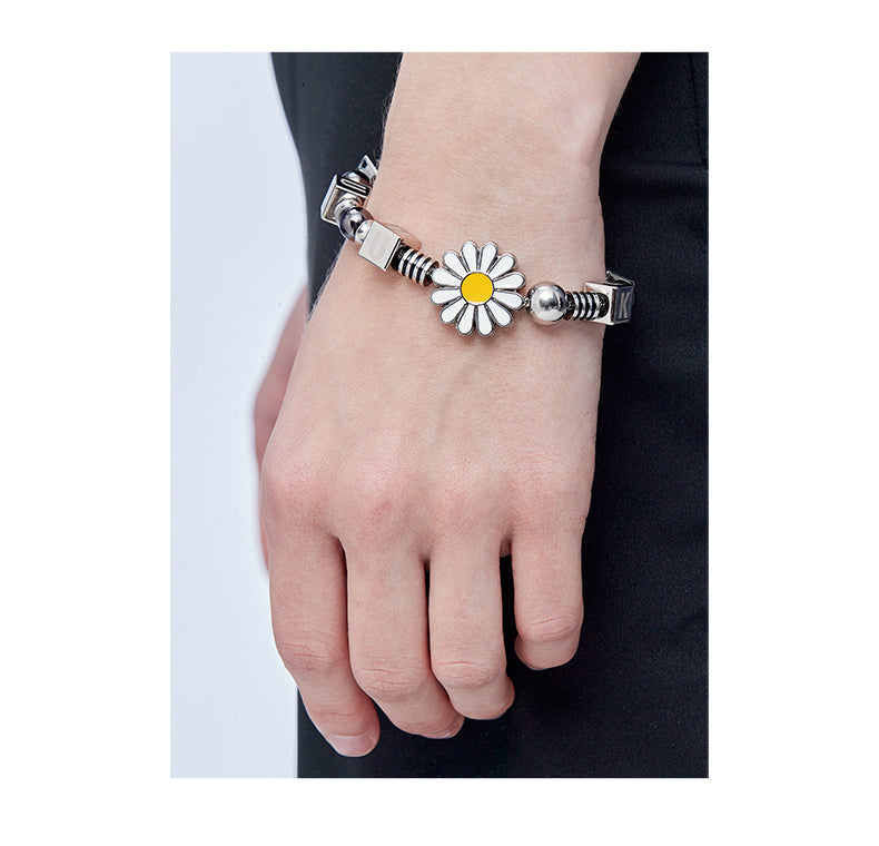 GUUKA Daisy Beaded Bracelet