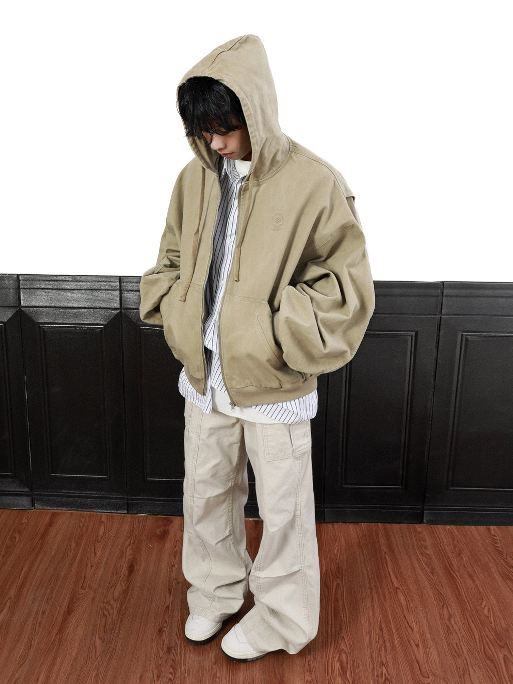 MRNEARLY Vintage Washed Embroidered Silohuette Zip Jacket