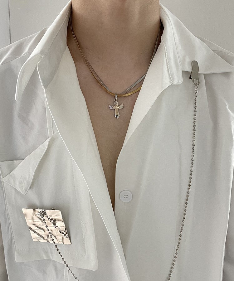 HEIMA Two-Tone Cross Necklace