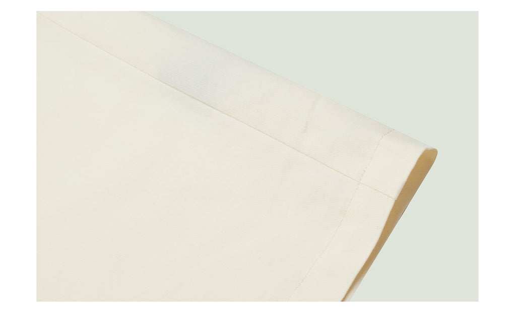 EMPTY REFERENCE Off-White Button-Up Shirt