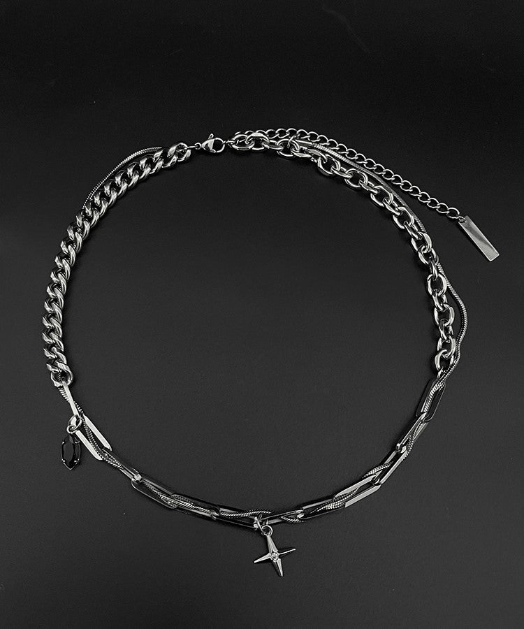 HEIMA Star Spike Necklace