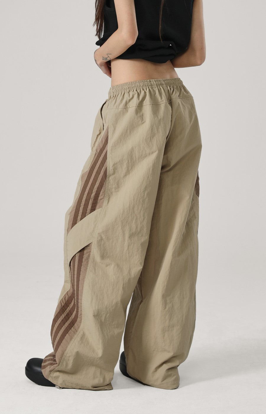 JHYQ Contrast Striped Track Pants