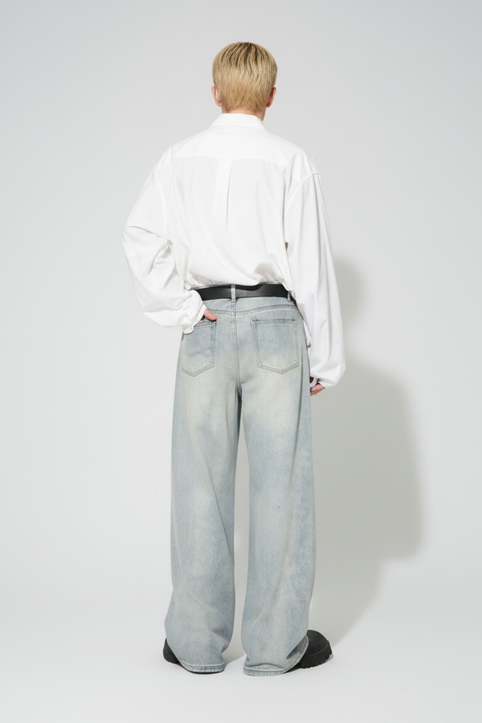 Light Wash Baggy Wide Leg Jeans