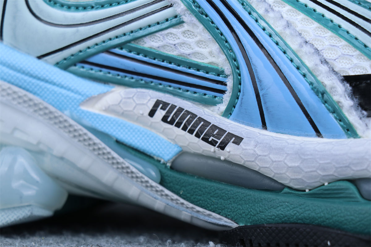 Balenciaga Wmns Runner Sneaker 'Worn-Out - White Green Blue'