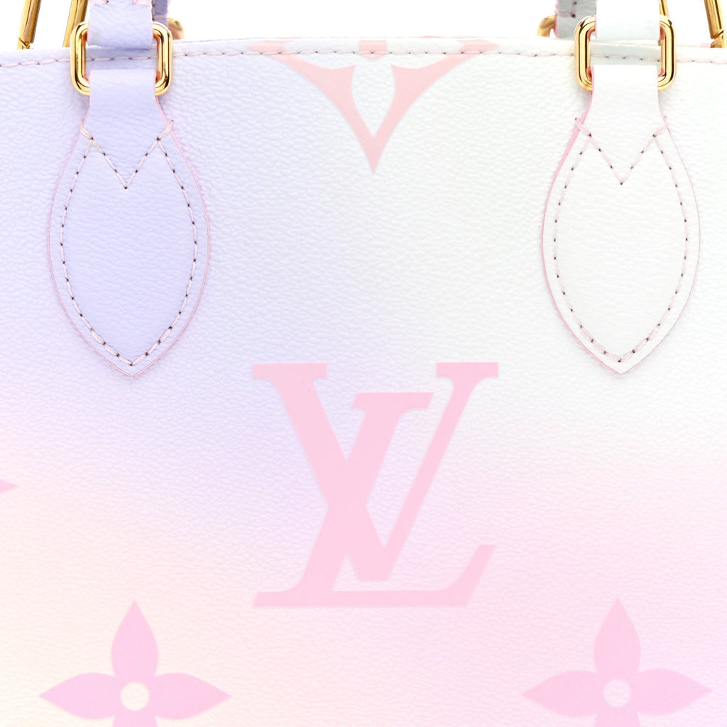 Monogram Giant Spring In The City Onthego PM Sunrise Pastel